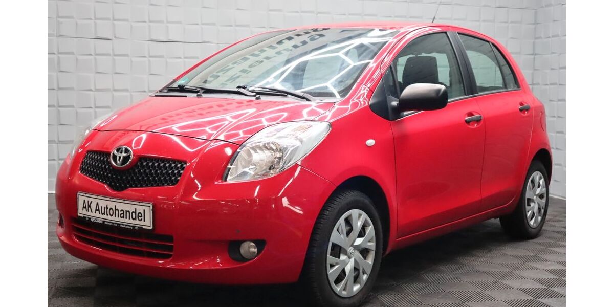 Toyota Yaris 234.345 km 2.890 &euro; Freising bei München 85354