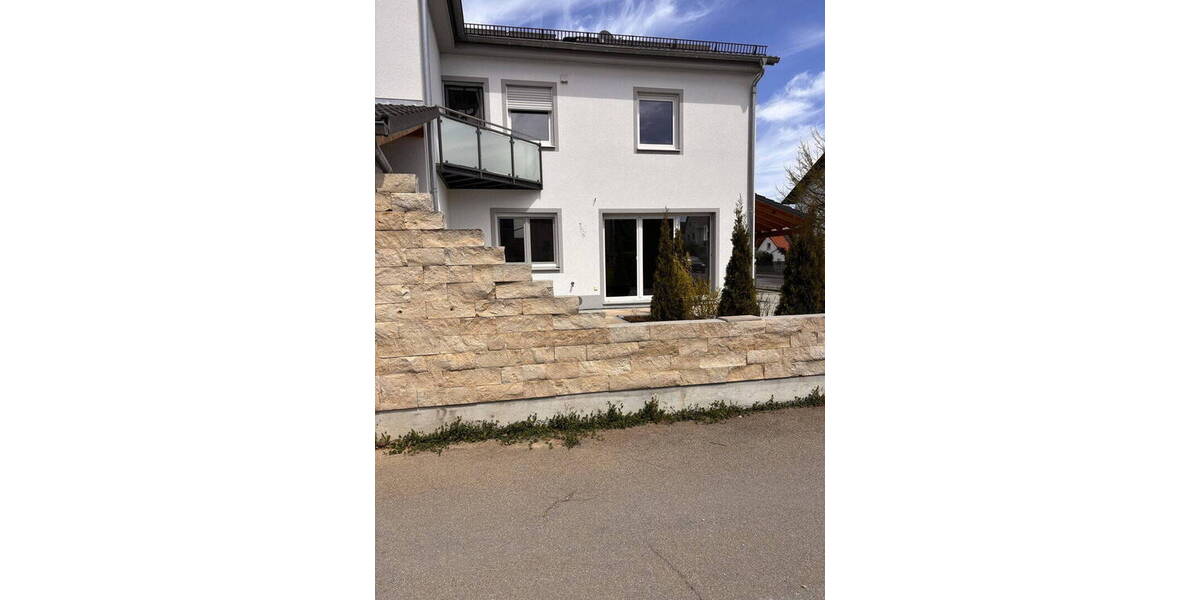Doppelhaushälfte Aresing - 4 Zimmer, 120 m&sup2;, 1.300&euro; | Angebot:26624896