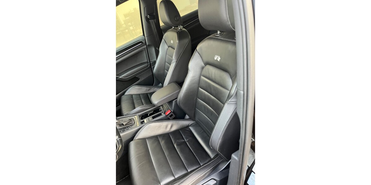 VW Golf R 128.000 km 20.999 &euro; Könnern 06420