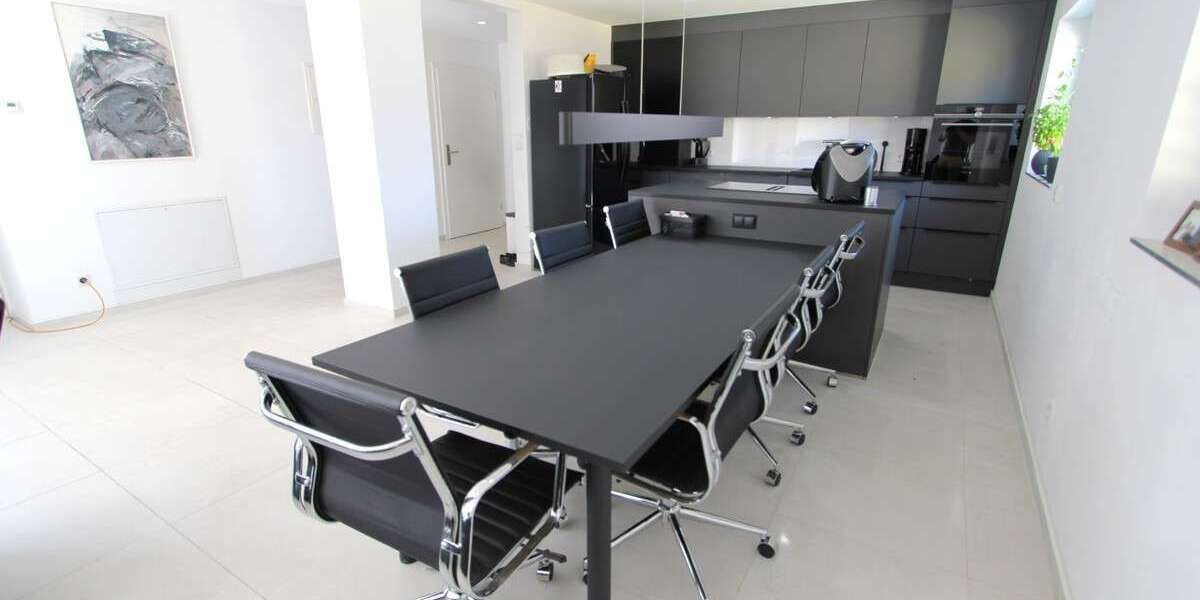 Haus zum Kaufen in Pfungstadt 748.000 € 238 m² 10 zimmer