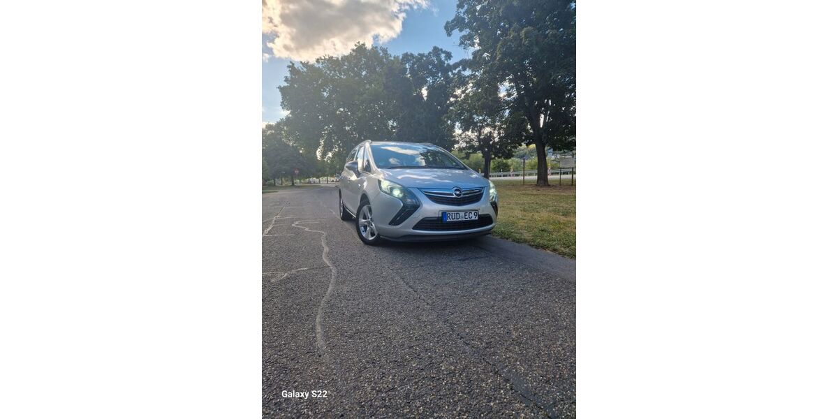 Opel Zafira Tourer 96.800 km 9.799 &euro; Lorch 65391