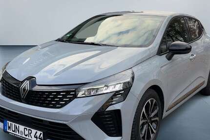 Renault Clio 9.000 km 20.980 &euro; Wunsiedel 95632