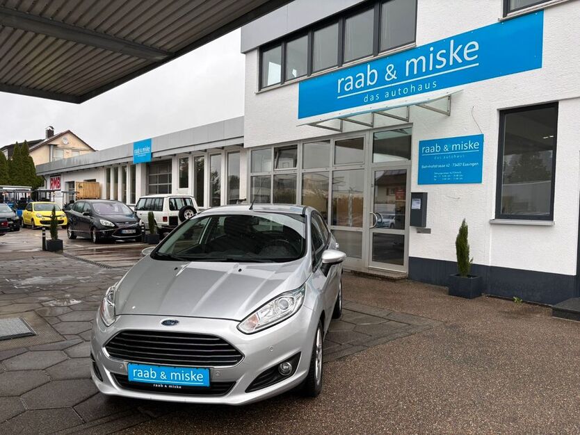 Ford Fiesta 156.500 km 3.490 € Essingen 73457