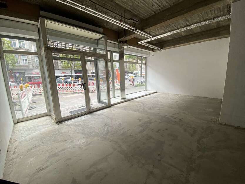 Büro in Berlin 8.400 € 244 m²