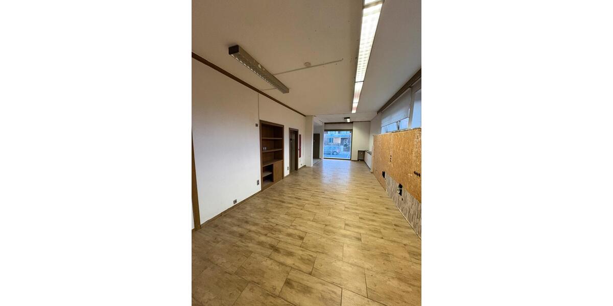 Pizzeria Imbiss Büro - Ladenfläche in Wagenfeld zu vermieten zimmer