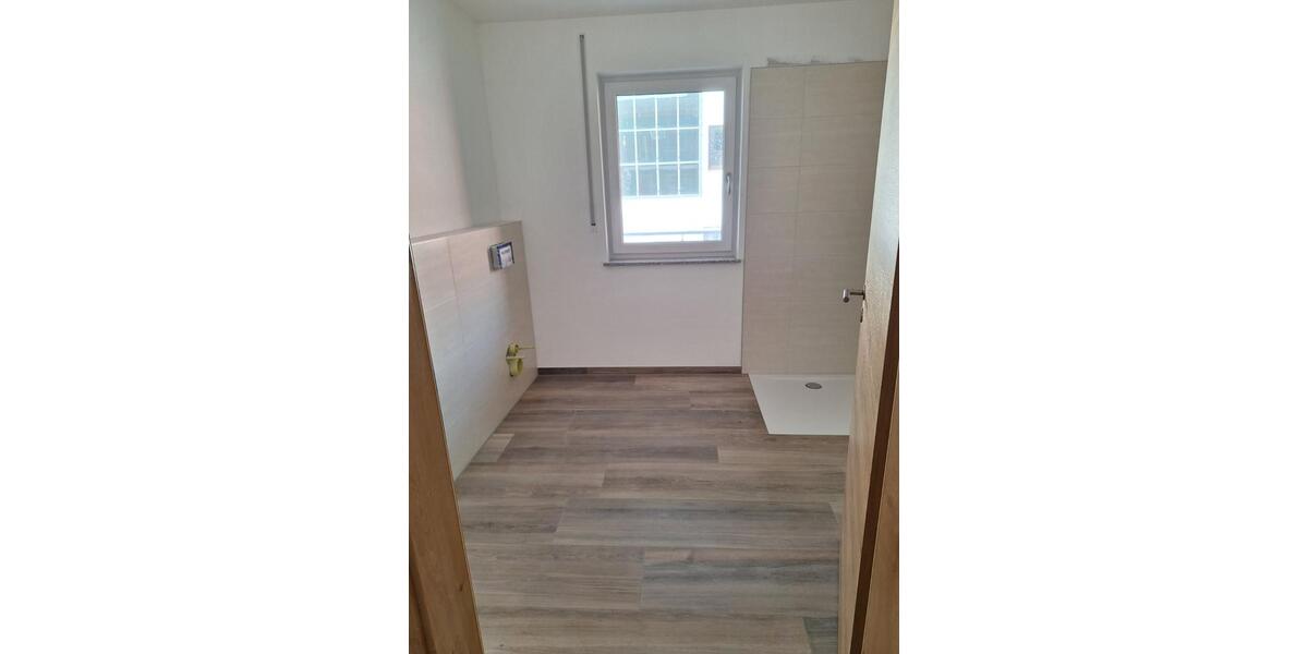 Etagenwohnung Pfarrkirchen - 2 Zimmer, 54 m&sup2;, 685&euro; | Angebot:25431662