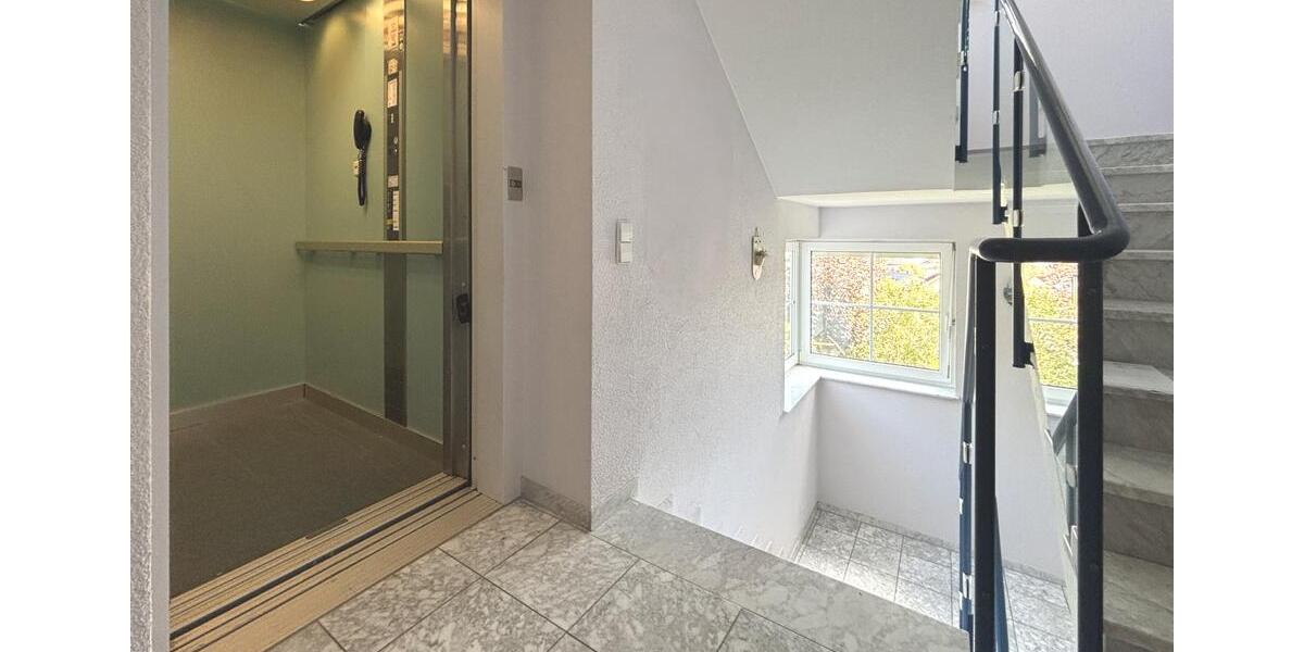 Maisonettenwohnung Emmendingen - 6.5 Zimmer, 224 m&sup2;, 2.480&euro; | Angebot:26066448