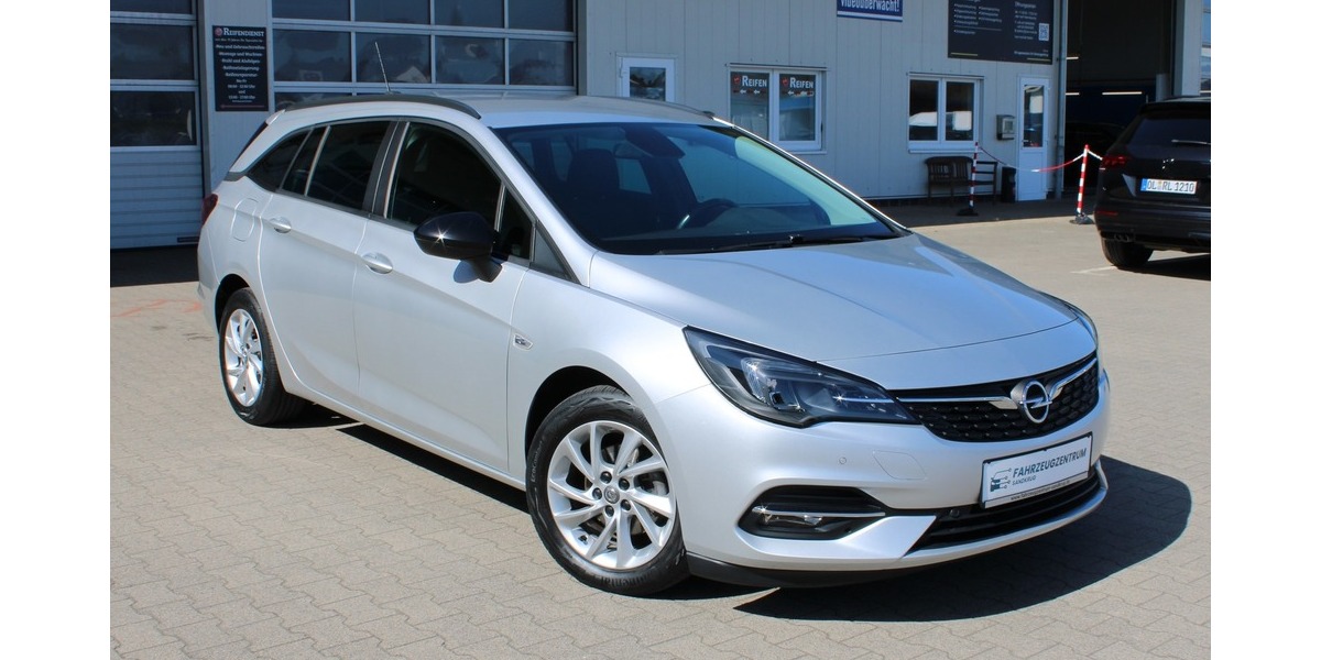 Opel Astra ST Edition AUTOM. 1.HD/PDC/CAM/AHK/SHZ/LED 99.987 km 11.990 &euro; Hatten 26209
