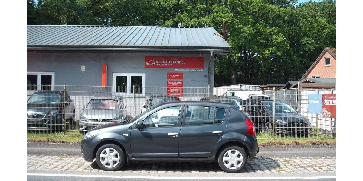 Dacia Sandero 220.332 km 1.999 &euro; Loxstedt-Hahnenknoop 27612