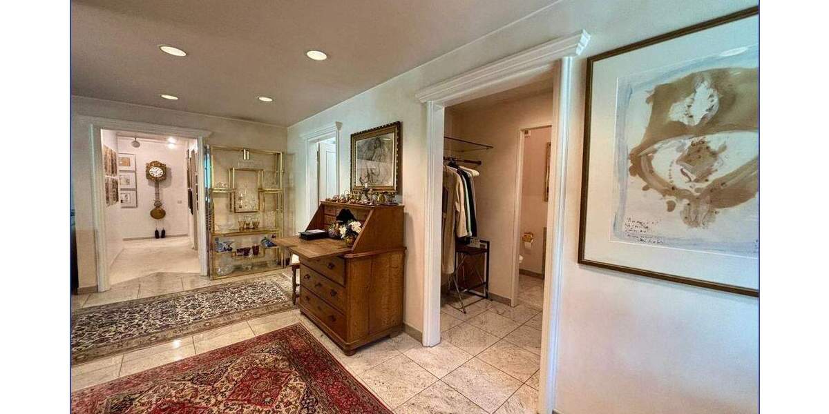 Etagenwohnung Mülheim an der Ruhr Holthausen - 4 Zimmer, 151 m&sup2;, 449.000&euro; | Angebot:24596297