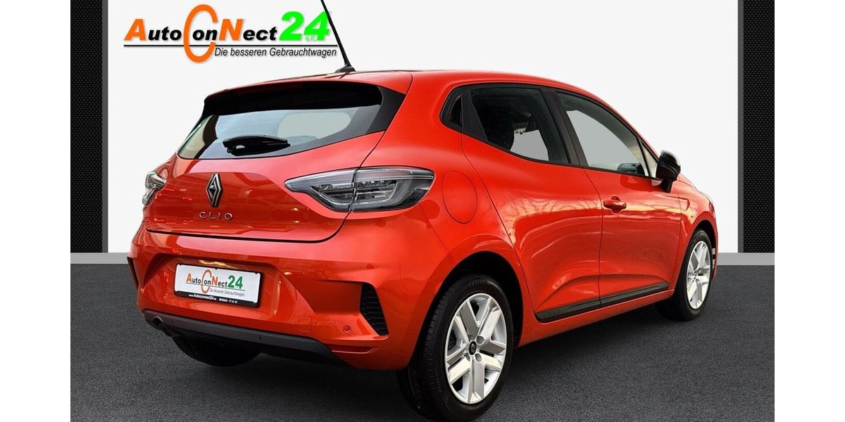 Renault Clio TCE Evolution *LED/Navi-App/Kamera/PDC/SHZG* 2.584 km 17.980 &euro; Bamberg 96052