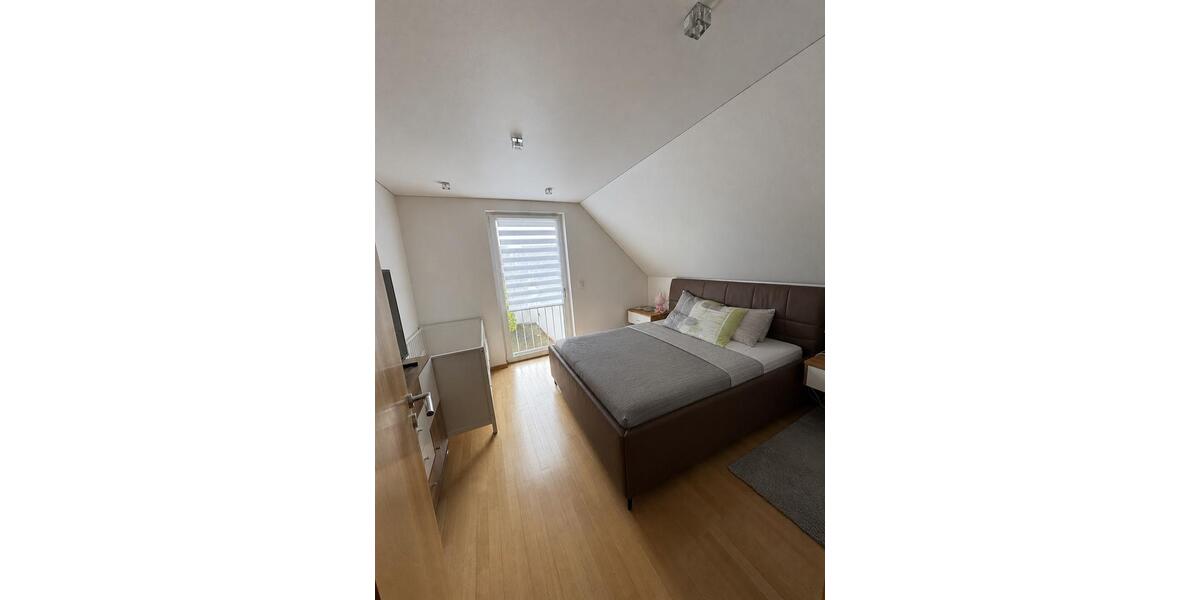 Etagenwohnung Kirkel - 4 Zimmer, 93 m&sup2;, 279.000&euro; | Angebot:27213441