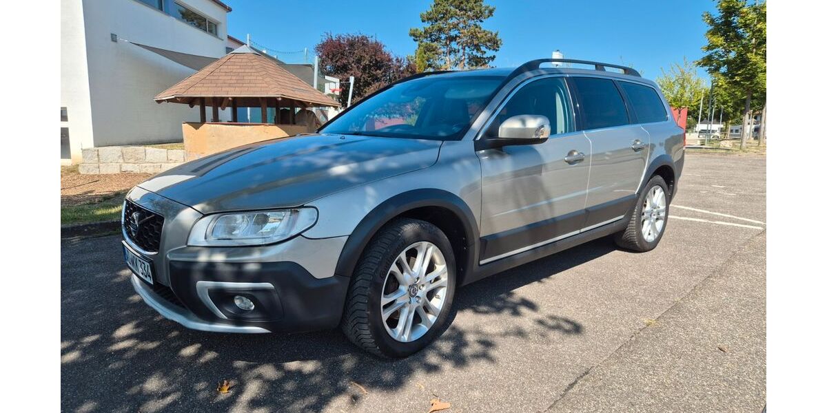 Volvo XC70 252.000 km 13.499 &euro; Leonberg 71229