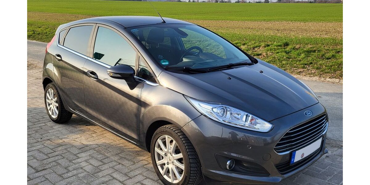 Ford Fiesta 56.000 km 9.490 &euro; Gehrden 30989