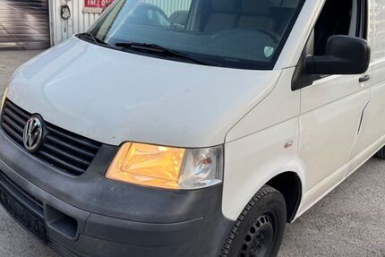 VW T5 Transporter 198.123 km 4.444 &euro; Berlin 12559