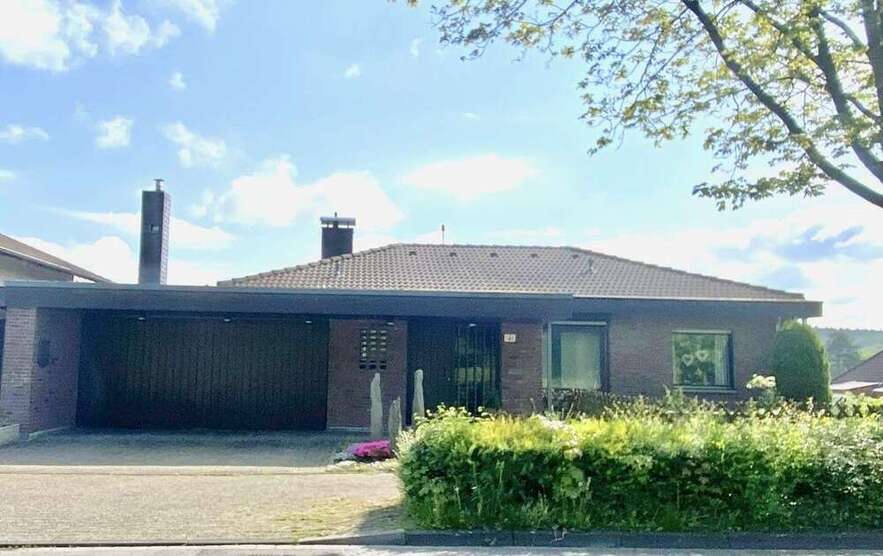 Haus zum Kaufen in Stolberg 549.800 € 216 m²