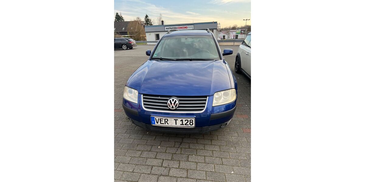 VW Passat 327.435 km 2.300 &euro; Verden (Aller) 27283