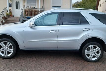Mercedes-Benz ML 350 230.000 km 9.880 € Flacht 65558