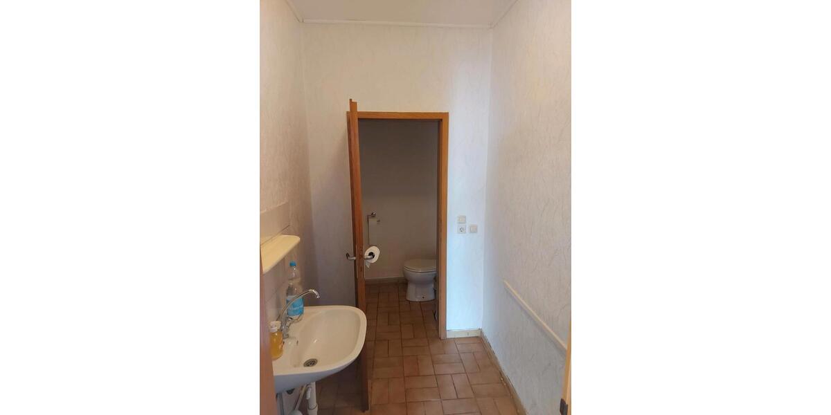 Einfamilienhaus Strausberg - 6 Zimmer, 200 m&sup2;, 380.000&euro; | Angebot:26036249