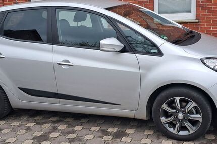 Hyundai ix20 51.500 km 13.150 &euro; Petershagen 32469