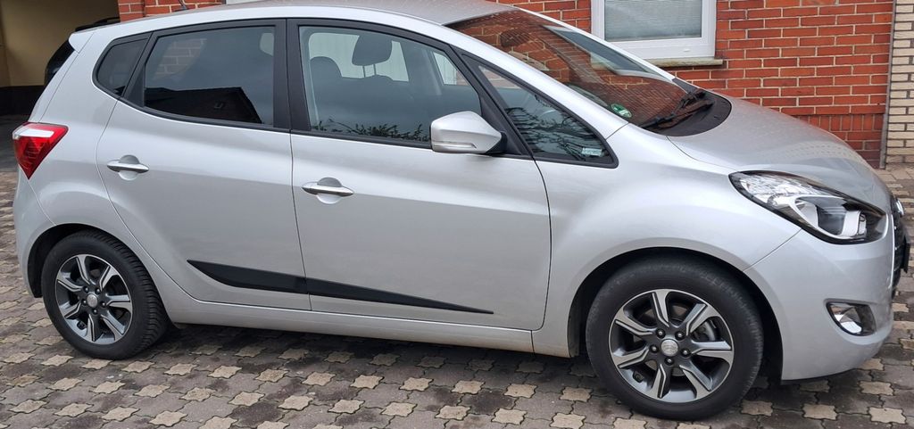Hyundai ix20 51.500 km 13.150 &euro; Petershagen 32469