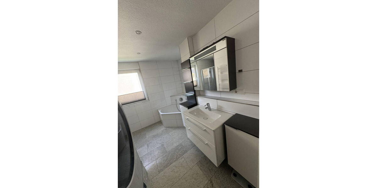 Etagenwohnung Sinzheim Ortsgebiet - 4 Zimmer, 106 m&sup2;, 460.000&euro; | Angebot:26065031