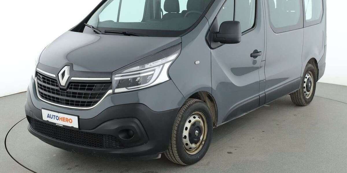 Renault Trafic 77.725 km 25.140 &euro; Stuttgart 70195