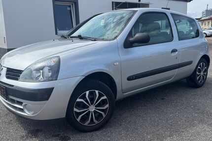 Renault Clio 156.039 km 1.499 &euro; Nordhausen 99734
