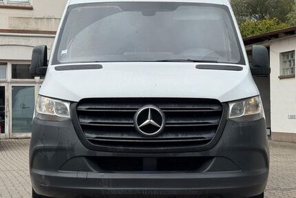 Mercedes-Benz Sprinter 170.000 km 18.990 € Hamburg 22041