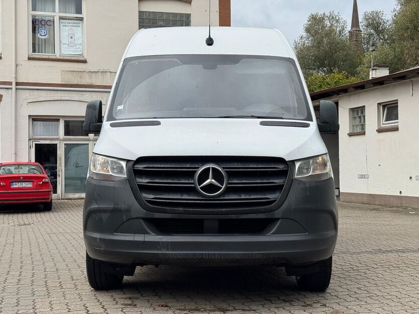 Mercedes-Benz Sprinter 170.000 km 18.990 € Hamburg 22041