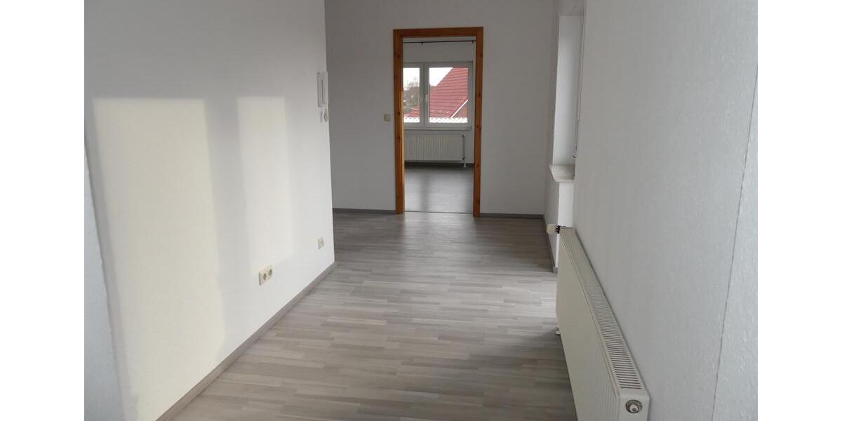 Etagenwohnung Esens - 4 Zimmer, 99 m&sup2;, 690&euro; | Angebot:25292522