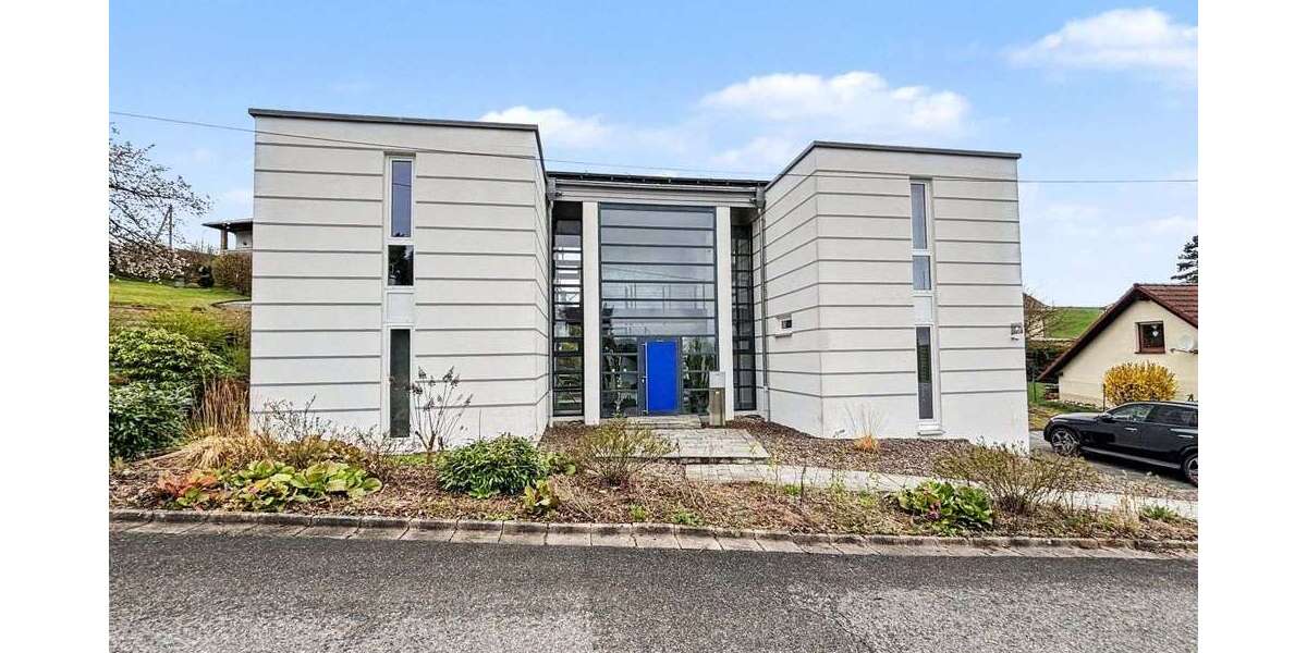 Einfamilienhaus Kronach - 6 Zimmer, 176 m&sup2;, 479.000&euro; | Angebot:26499596