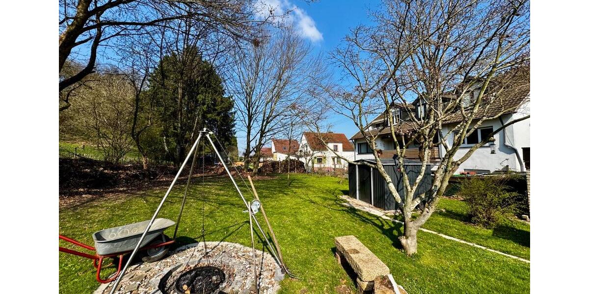 Einfamilienhaus Rehlingen-Siersburg Siersburg - 8 Zimmer, 222 m&sup2;, 299.000&euro; | Angebot:26122084