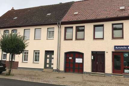 Haus Loitz - 4 Zimmer, 249 m&sup2;, 166.000&euro; | Angebot:26131190