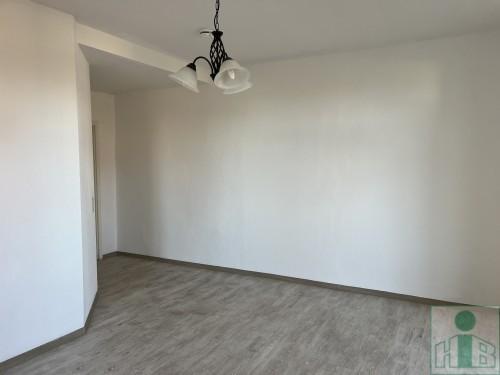 Gemütliche 1-Raum-Wohnung mit Balkon in gepflegter Wohnanlage in Auritz zu vermieten. 1 zimmer