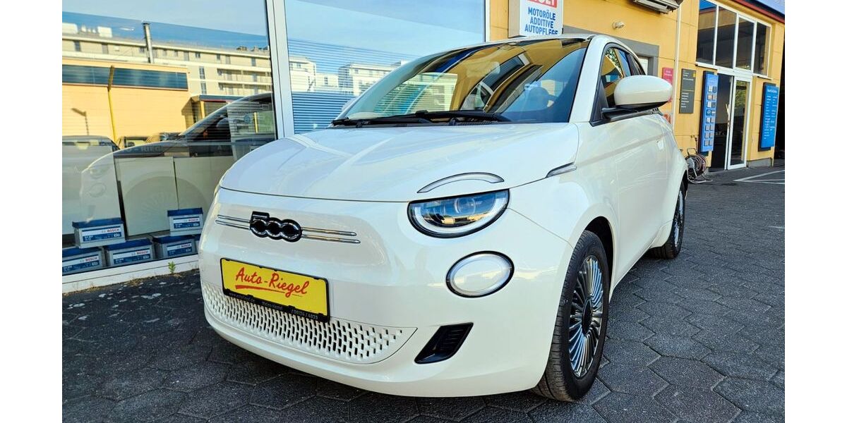 Fiat 500e 49.379 km 14.790 &euro; Wiesbaden 55252