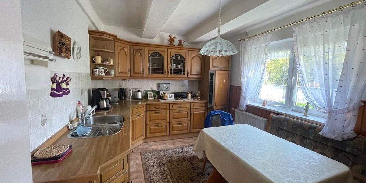 Einfamilienhaus Börnecke Börnecke - 6 Zimmer, 130 m&sup2;, 99.000&euro; | Angebot:25772479