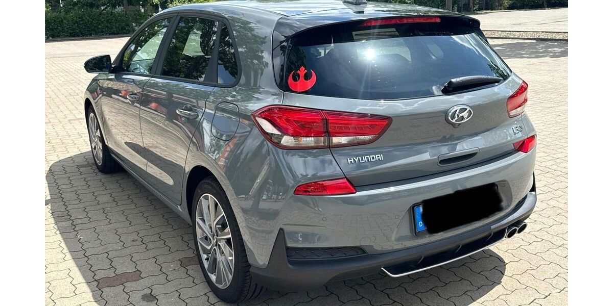 Hyundai i30 58.392 km 16.000 &euro; Hannover 30169
