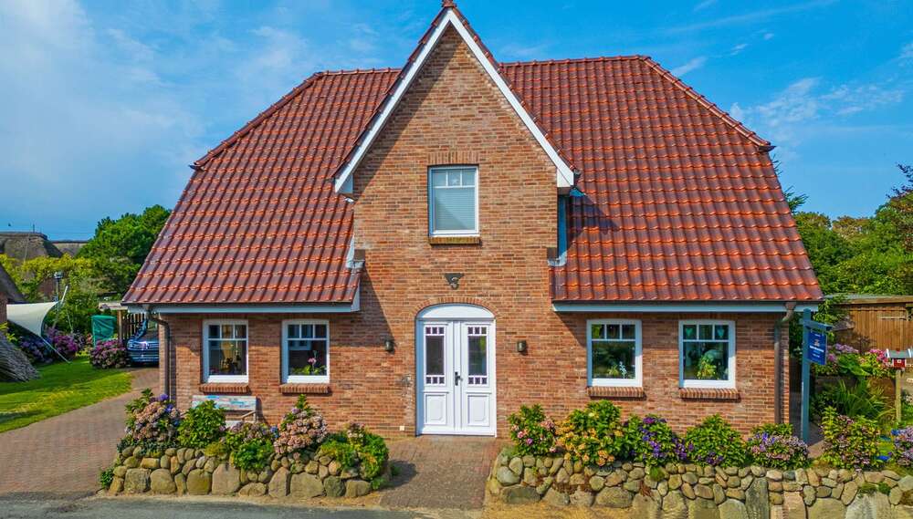 Haus zum Kaufen in Utersum 760.000 € 144 m² 6 zimmer