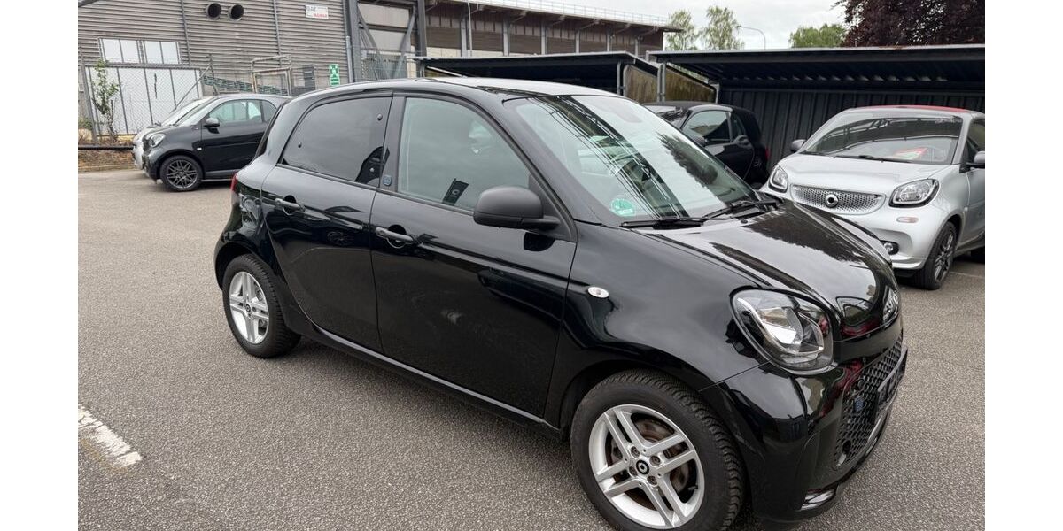 Smart ForFour 27.300 km 10.290 &euro; Lübeck 23554