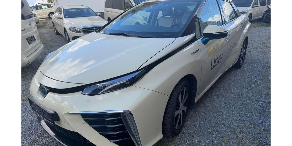 Toyota Mirai 103.000 km 7.500 &euro; Hamburg 20537