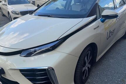 Toyota Mirai 103.000 km 8.200 &euro; Hamburg 22113
