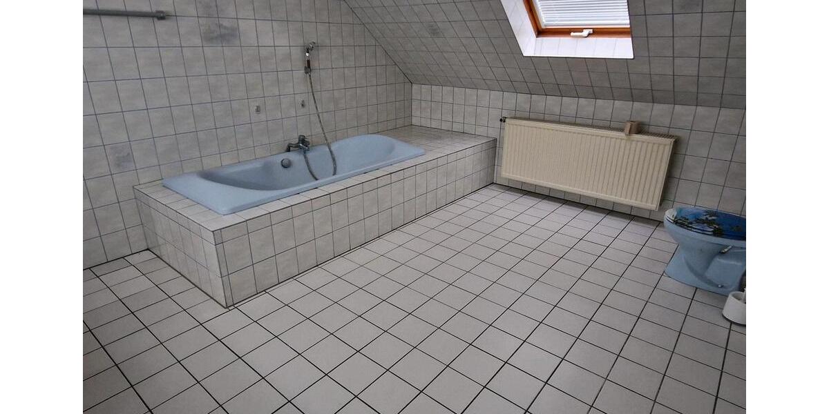 Maisonettenwohnung Lüder - 4 Zimmer, 100 m&sup2;, 700&euro; | Angebot:24764064