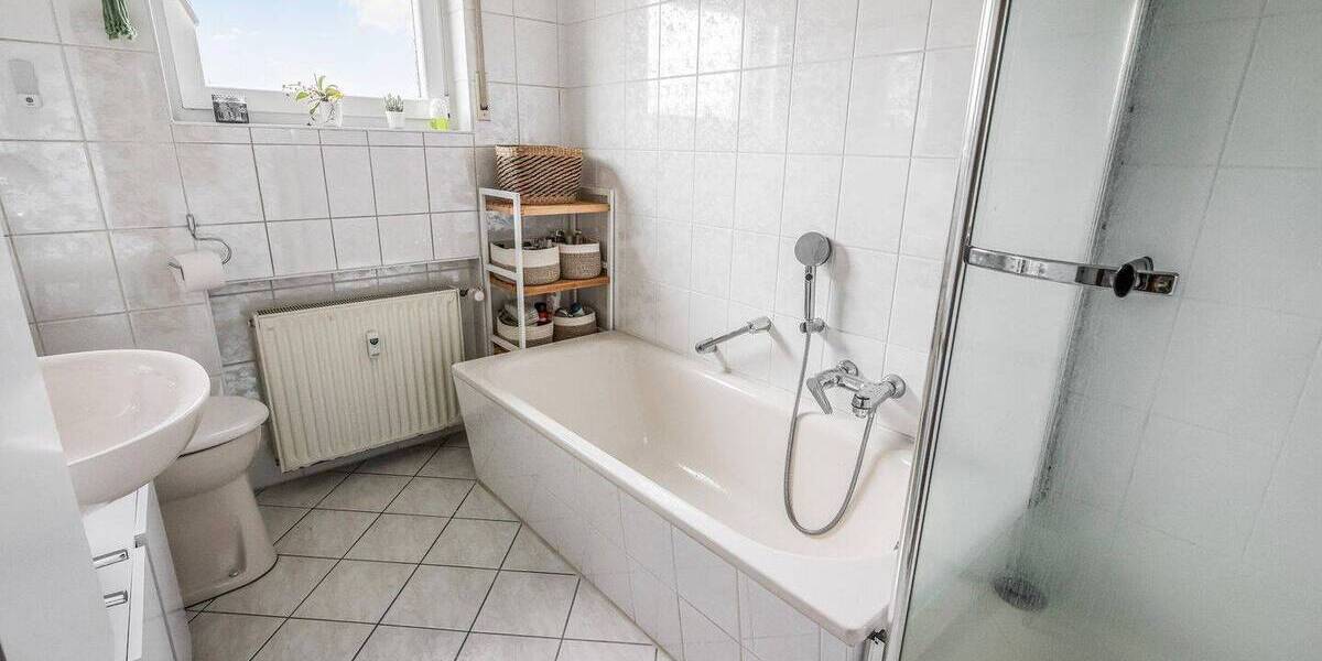 Etagenwohnung Obertshausen Hausen - 3 Zimmer, 100 m&sup2;, 365.000&euro; | Angebot:26073573