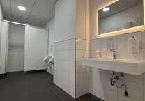 Büro in Berlin 3.055,73 € 226.35 m²