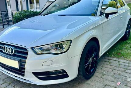 Audi A3 200.000 km 7.400 &euro; Ostseebad Binz 18609