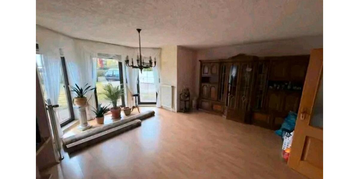 Einfamilienhaus Zerbst (Anhalt) - 2 Zimmer, 130 m&sup2;, 239.000&euro; | Angebot:26177848