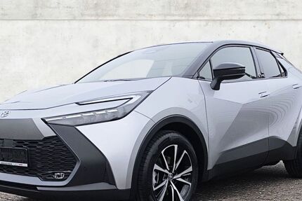 Toyota C-HR 10.700 km 30.990 &euro; Schwerin 19057