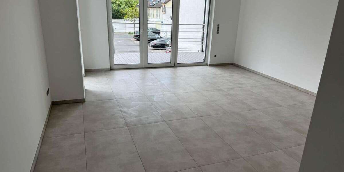 Etagenwohnung Köln Mülheim - 4 Zimmer, 107 m&sup2;, 2.030&euro; | Angebot:26394728