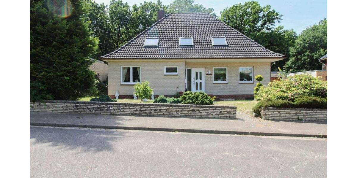 Einfamilienhaus Burg (Dithmarschen) - 6 Zimmer, 171 m&sup2;, 360.000&euro; | Angebot:25155985